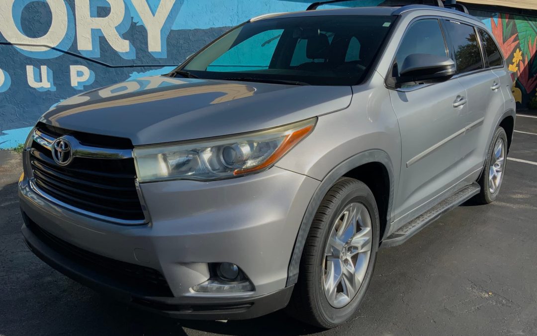 2014 TOYOTA HIGHLANDER LIMITED