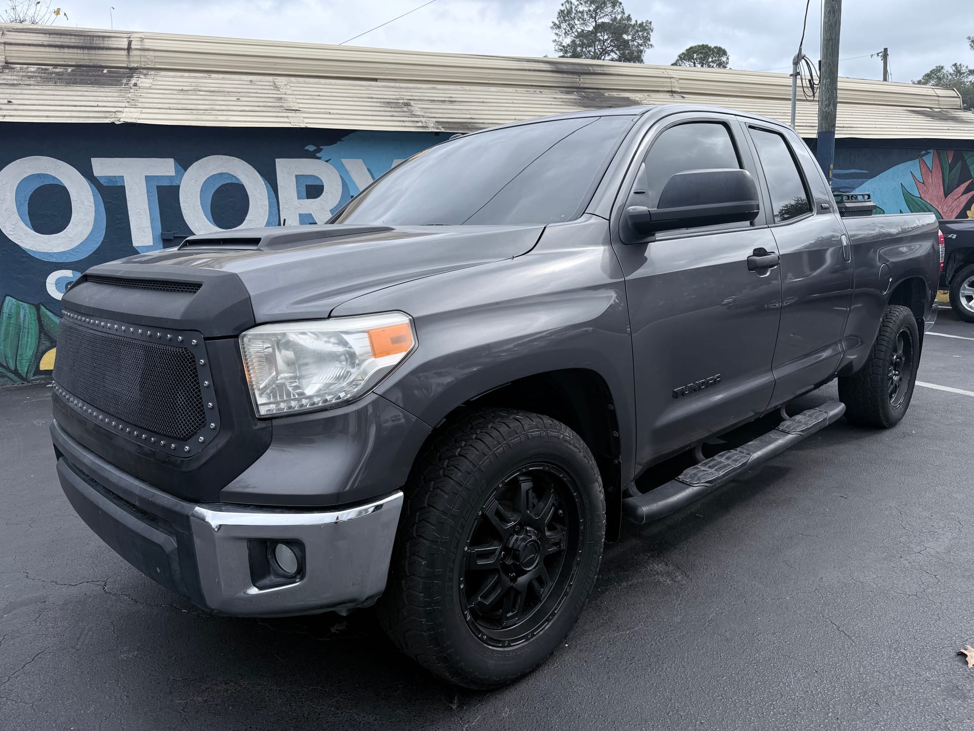 2017 TOYOTA TUNDRA SR; SR5 - Gallery Image