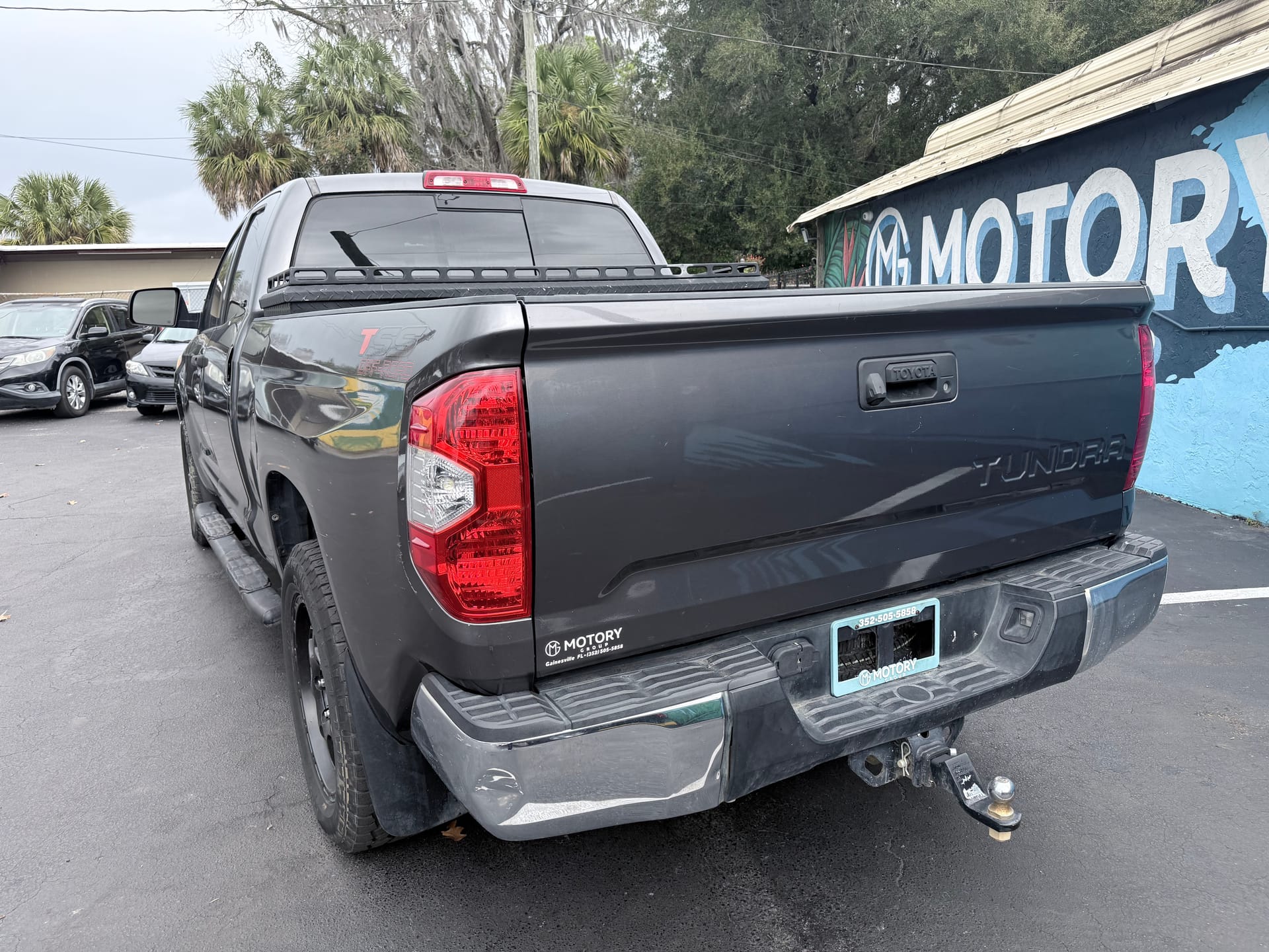 2017 TOYOTA TUNDRA SR; SR5 - Gallery Image