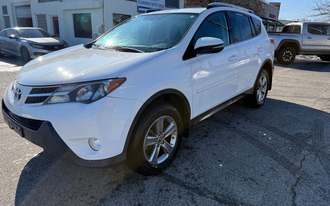 2015 TOYOTA RAV4