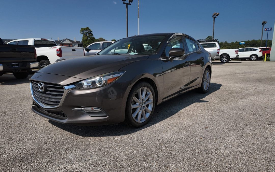 2017 MAZDA MAZDA3