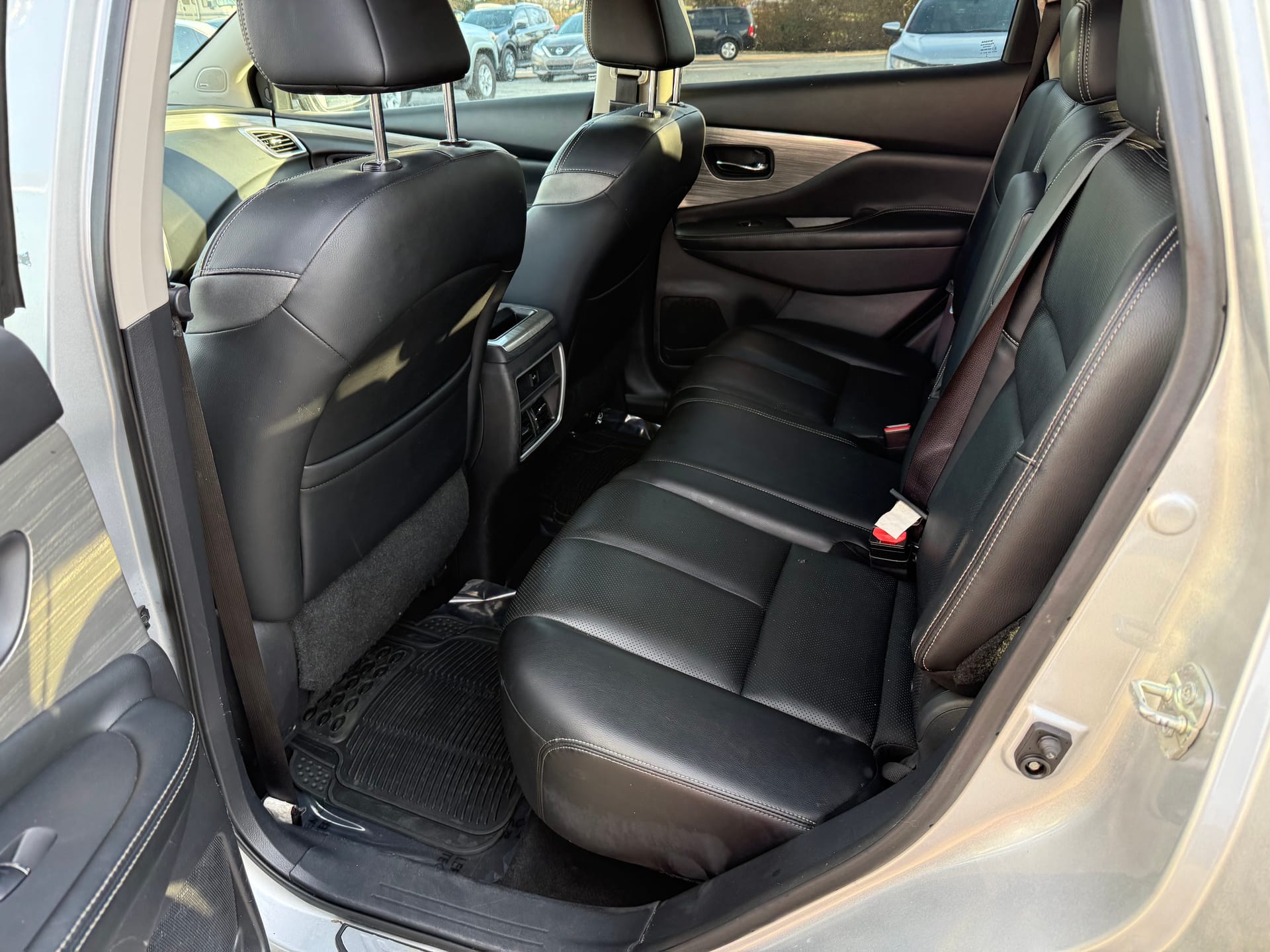 2016 NISSAN MURANO - Gallery Image