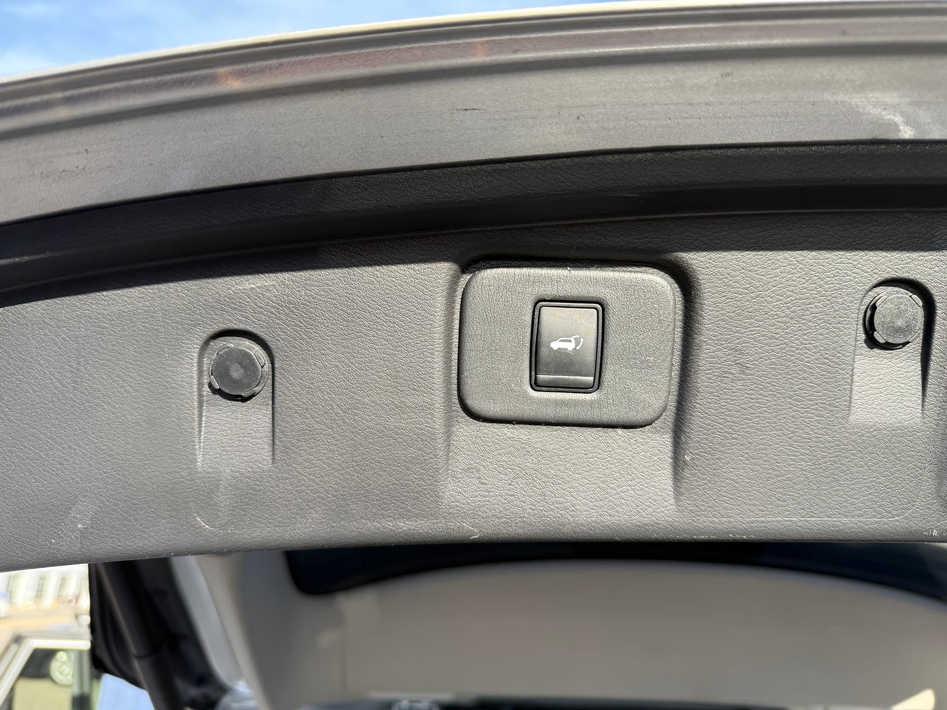 2016 NISSAN MURANO - Gallery Image