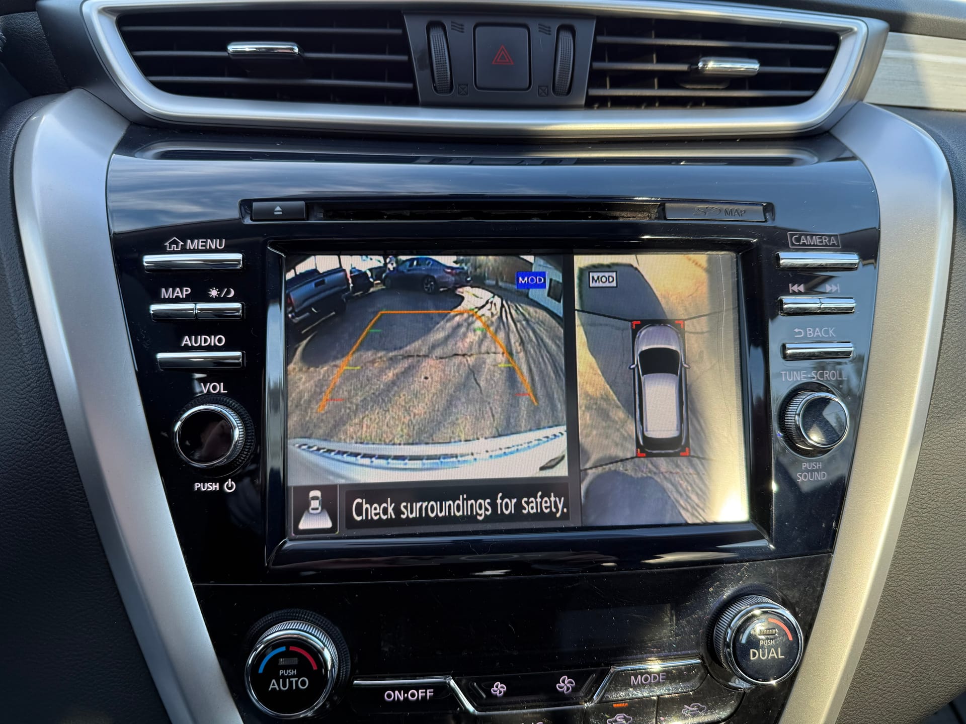2016 NISSAN MURANO - Gallery Image