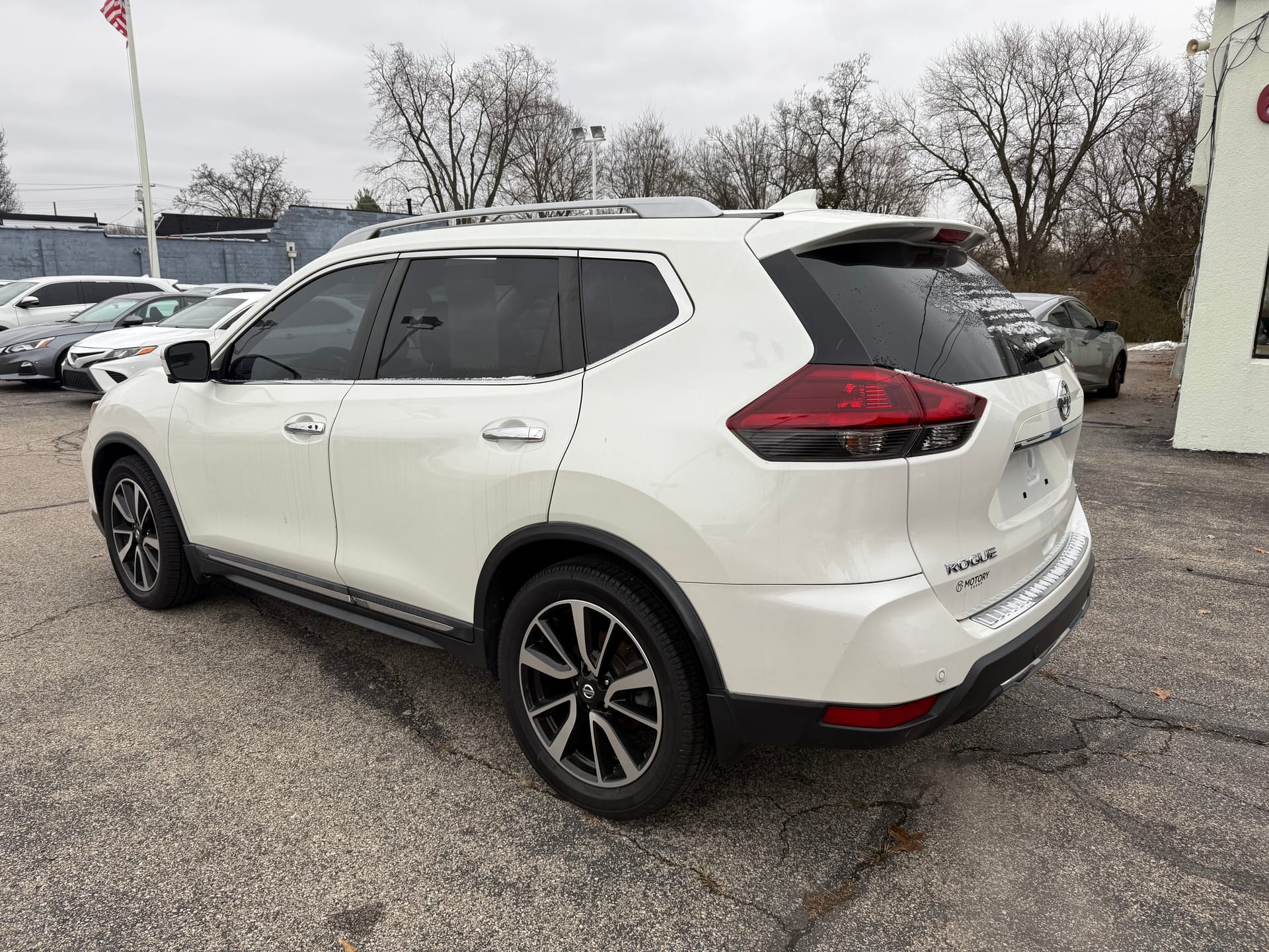 2019 NISSAN ROGUE
