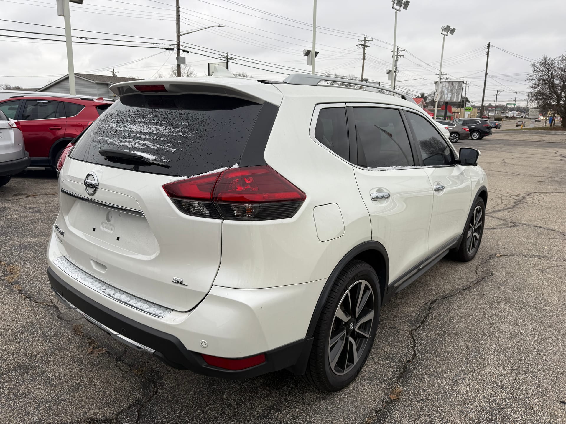 2019 NISSAN ROGUE
