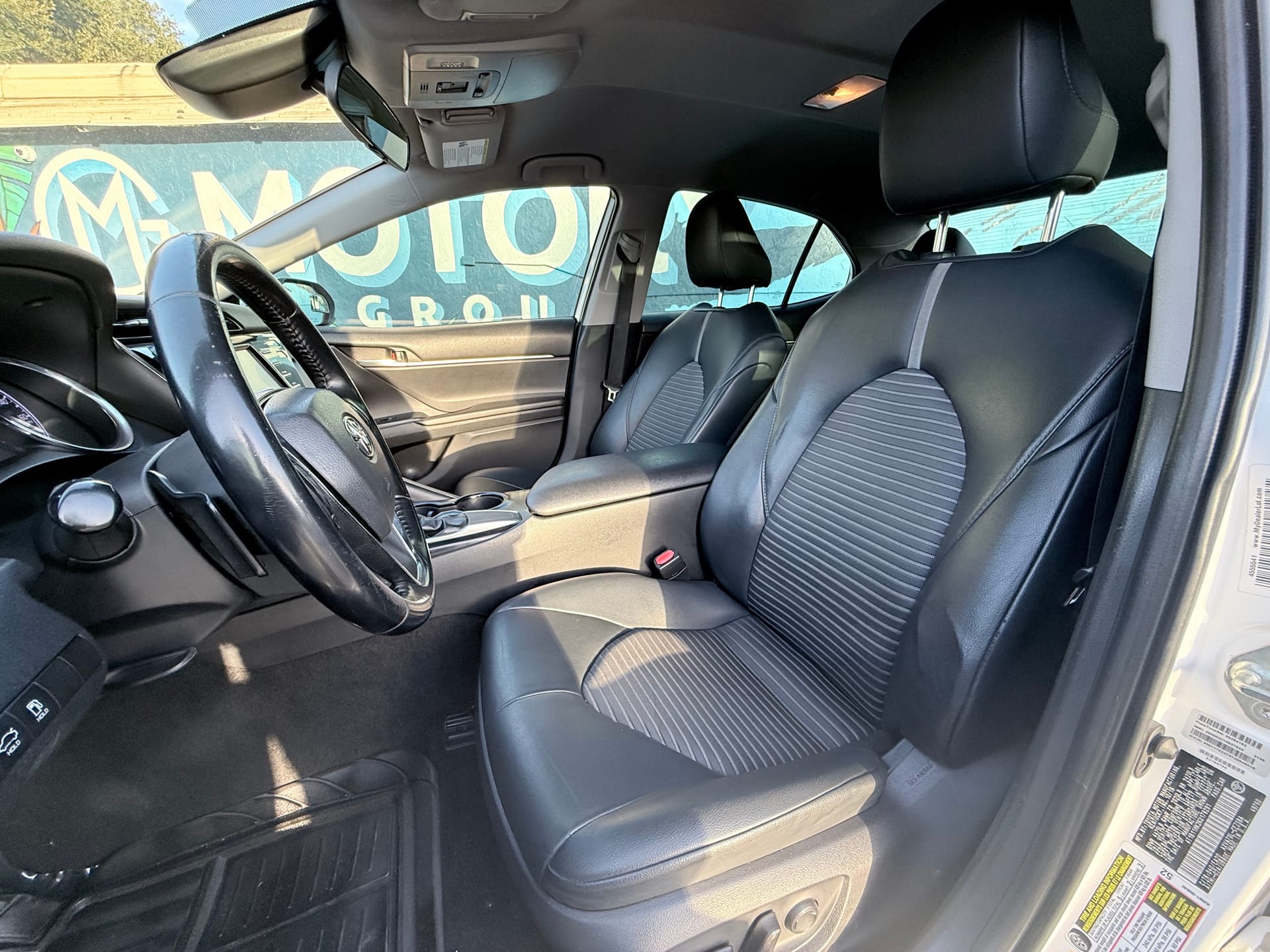 2019 TOYOTA CAMRY - Gallery Image