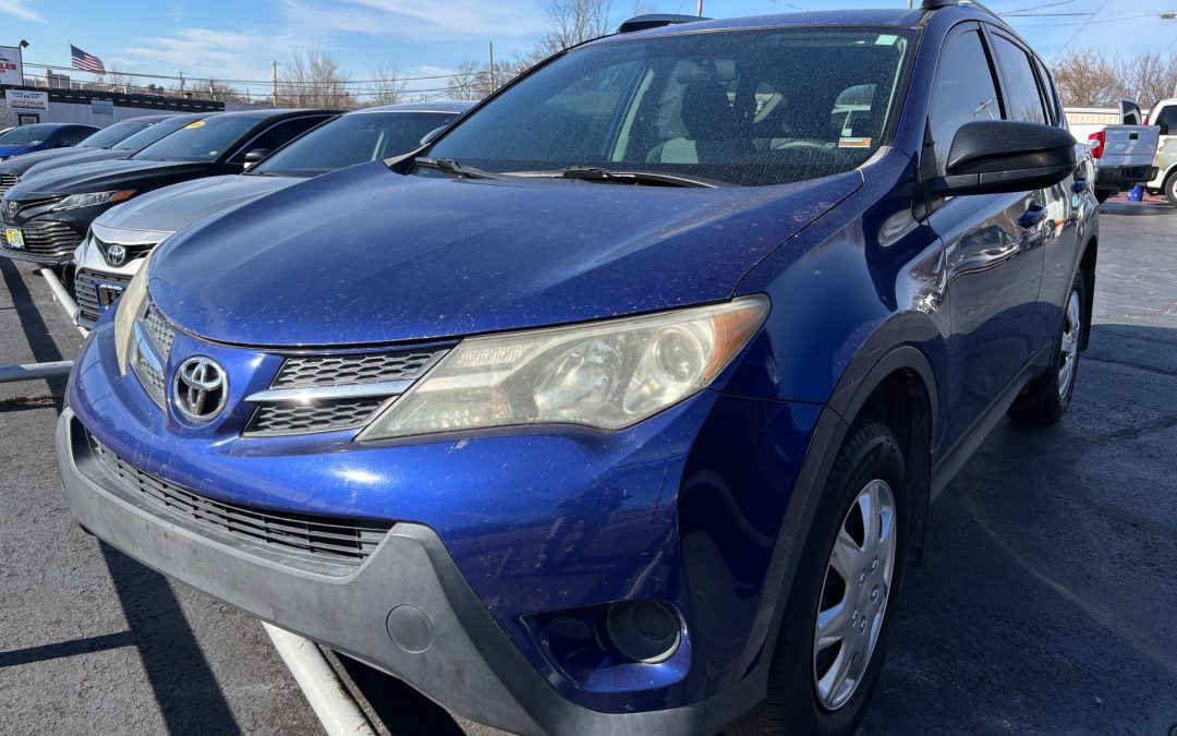 2014 TOYOTA RAV4 LE