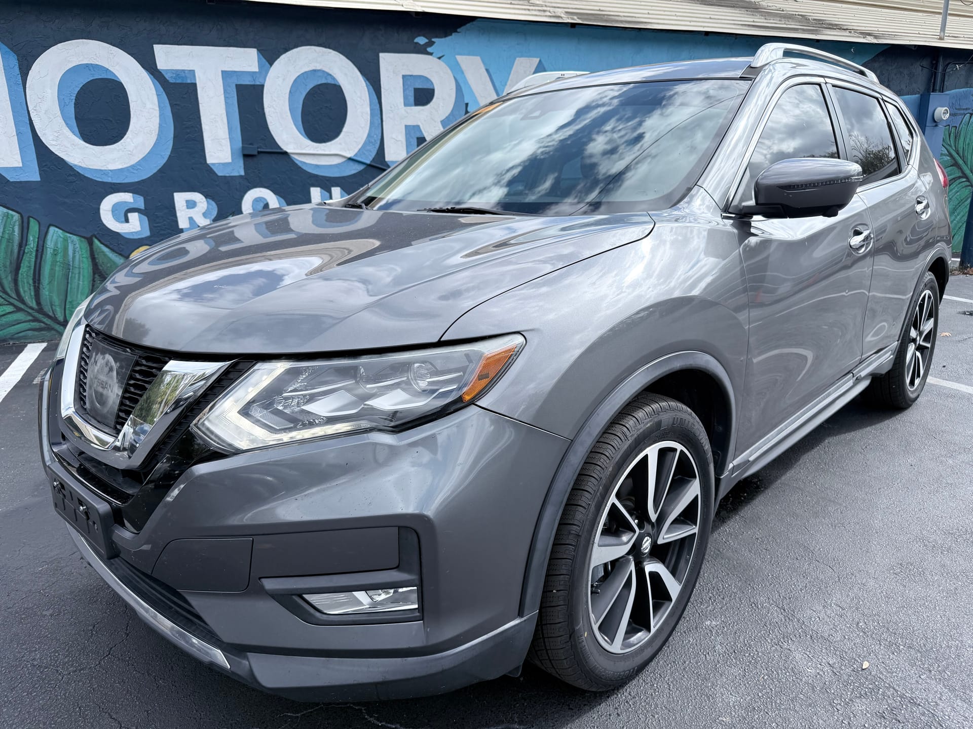2017 NISSAN ROGUE - Gallery Image