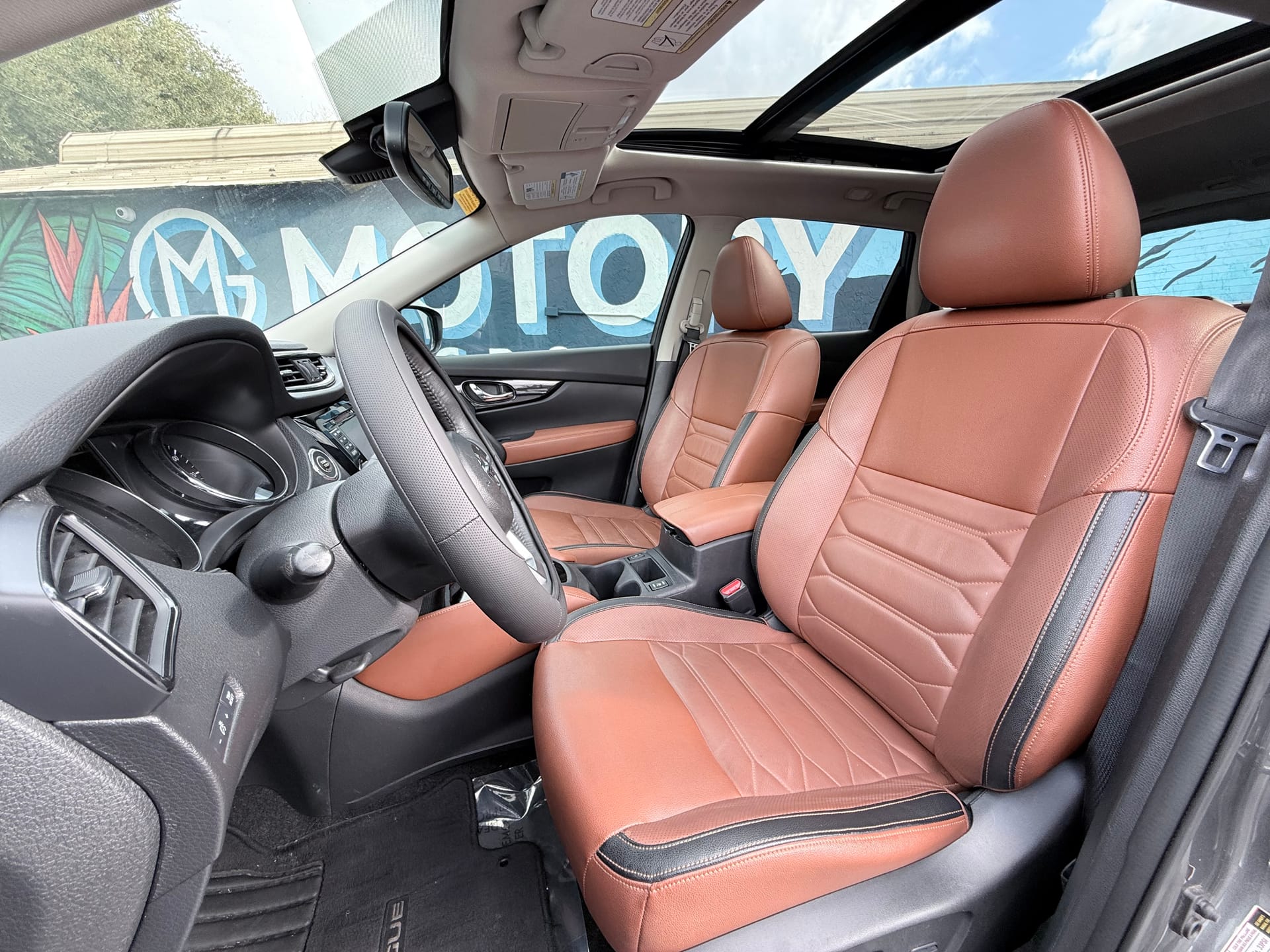 2017 NISSAN ROGUE - Gallery Image