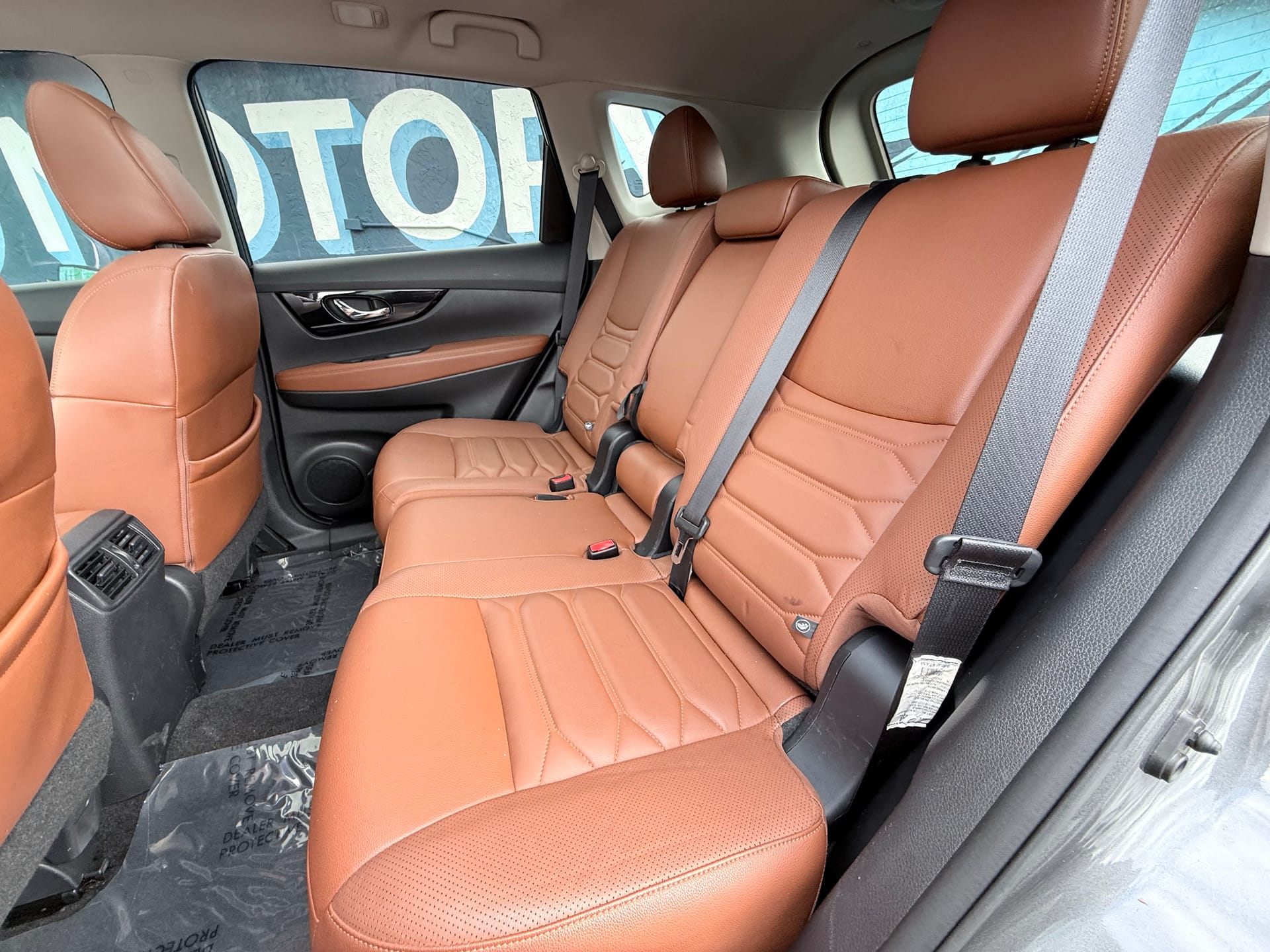 2017 NISSAN ROGUE - Gallery Image