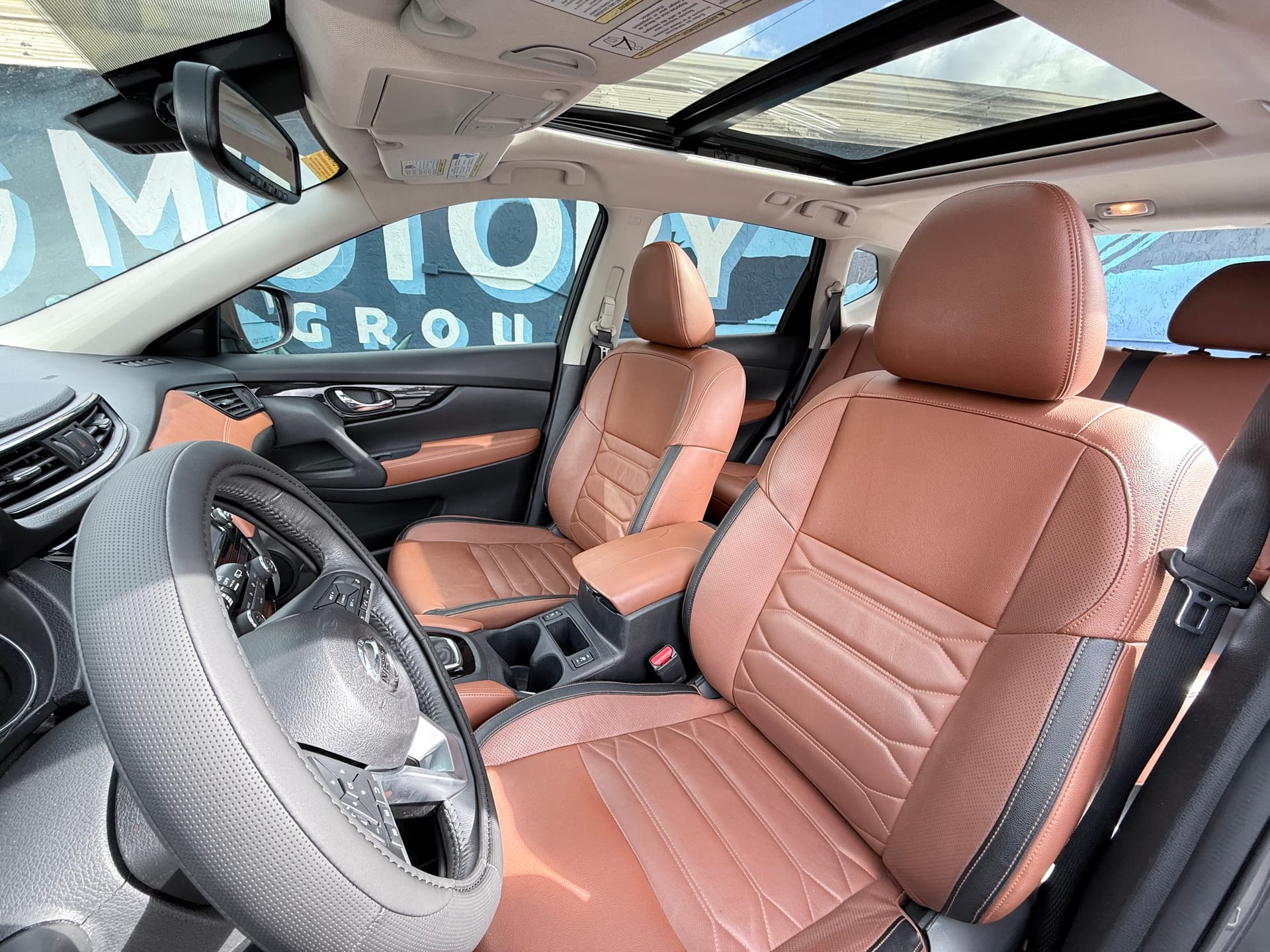 2017 NISSAN ROGUE - Gallery Image