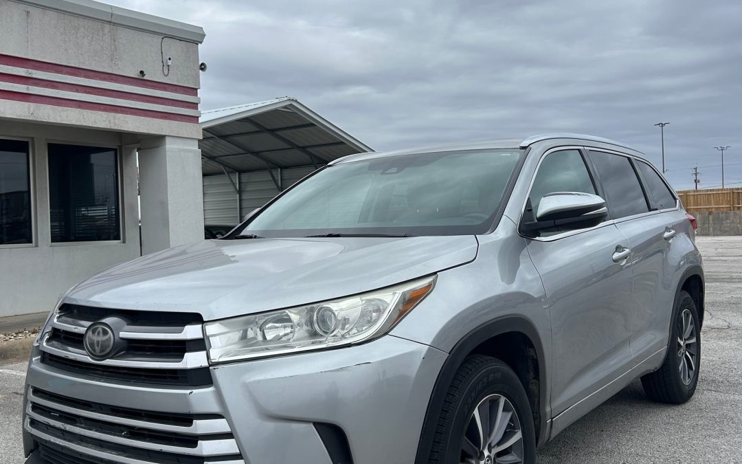 2017 TOYOTA HIGHLANDER