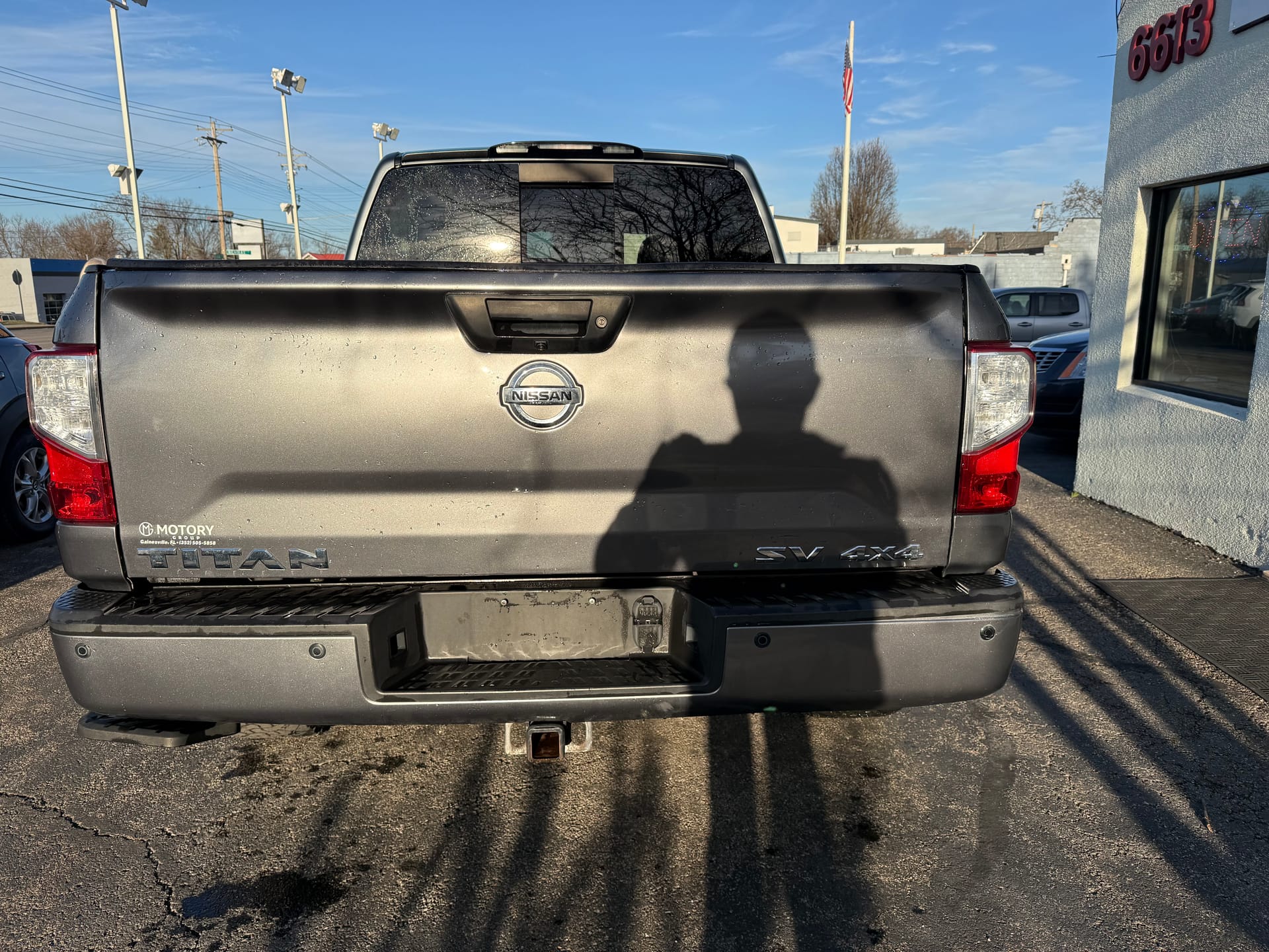 2018 NISSAN TITAN - Gallery Image