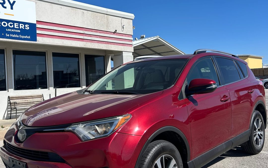 TOYOTA RAV4 2018