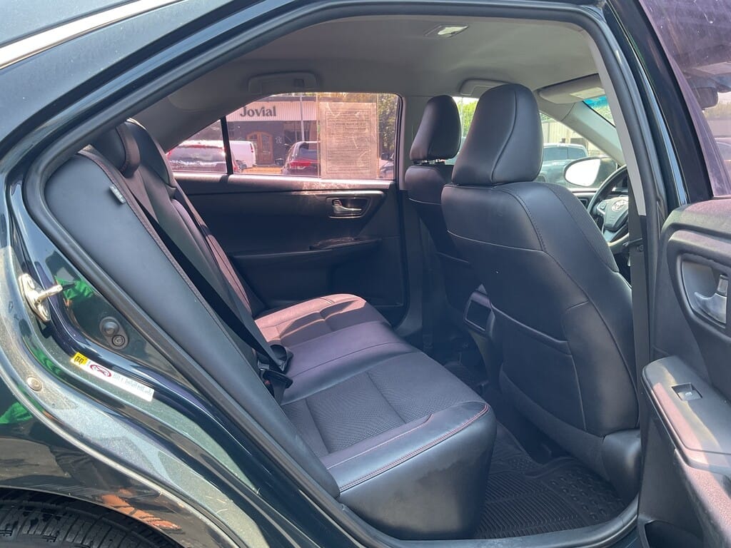 2016 TOYOTA CAMRY - Gallery Image