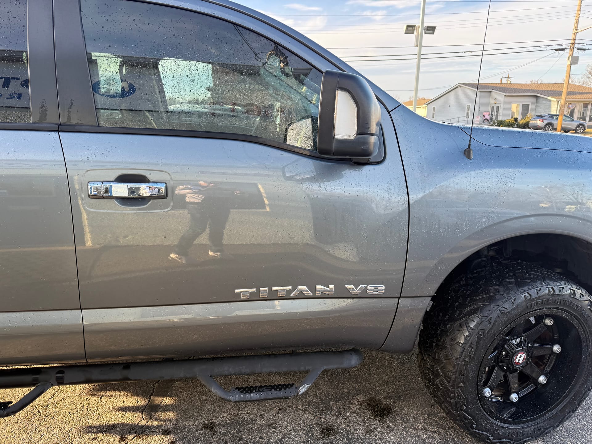 2018 NISSAN TITAN - Gallery Image