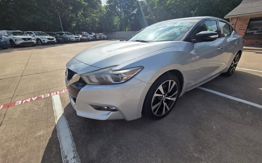 2017 NISSAN MAXIMA