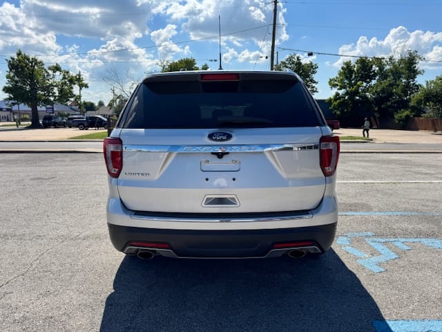 2018 FORD EXPLORER - Gallery Image