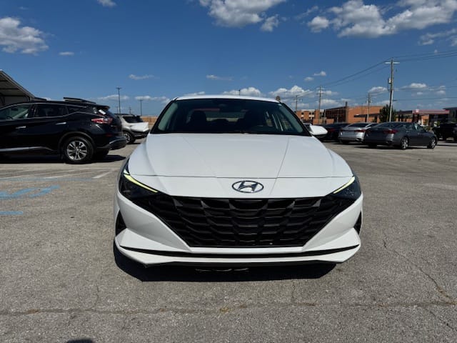 2021 HYUNDAI ELANTRA - Gallery Image