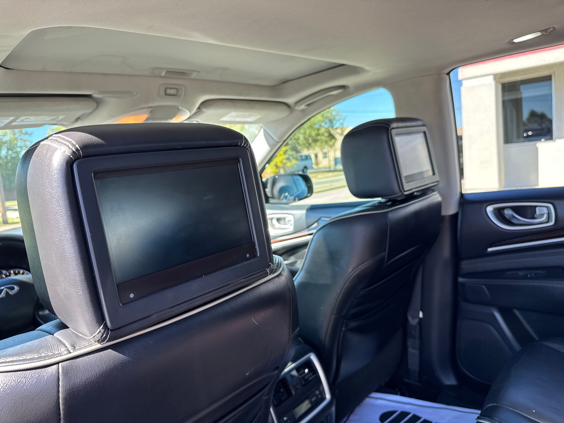2017 INFINITI QX60 - Gallery Image