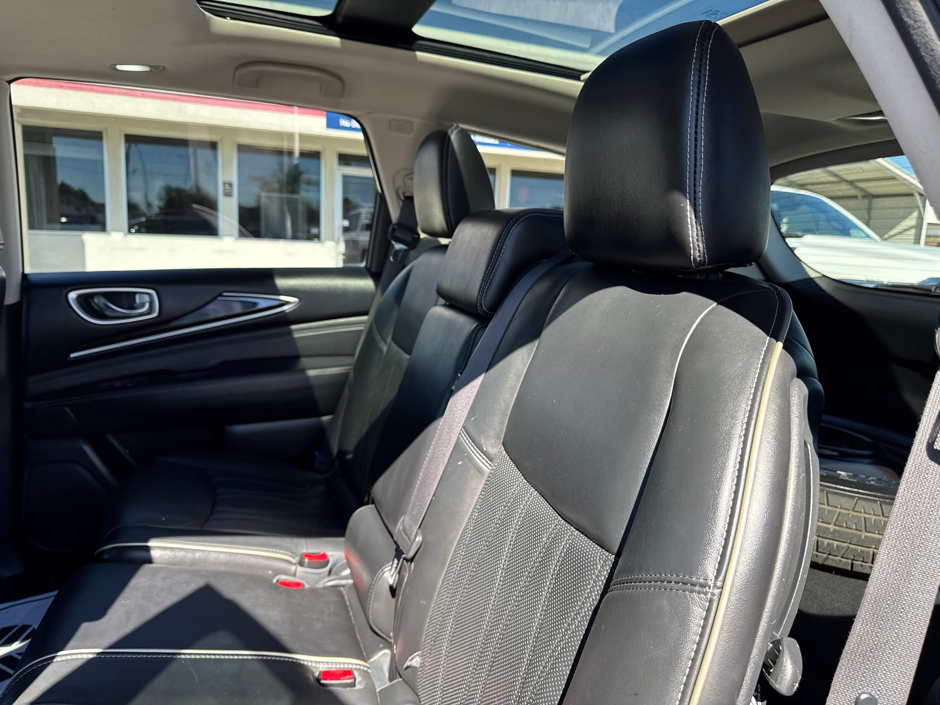 2017 INFINITI QX60 - Gallery Image