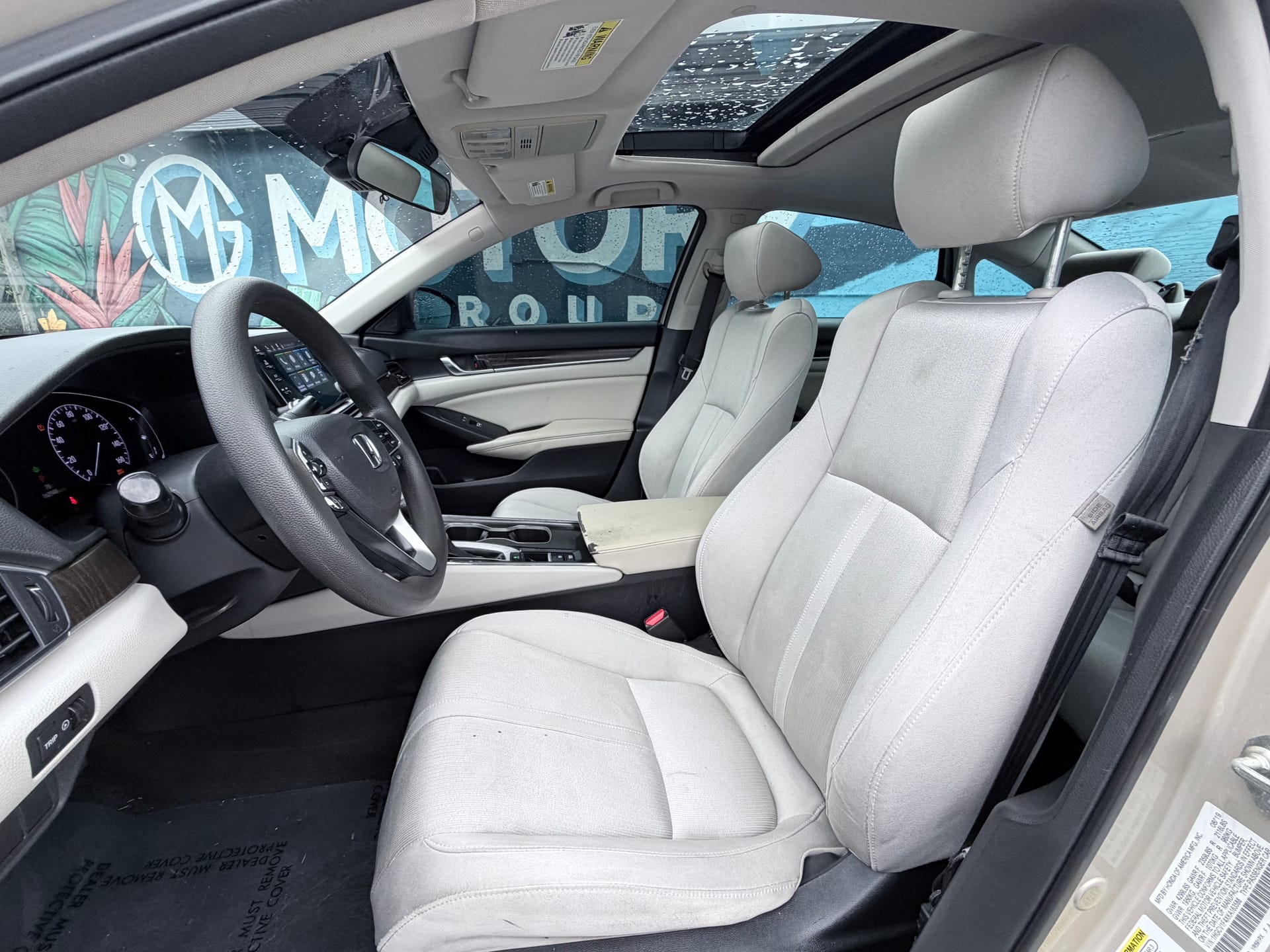 2019 HONDA ACCORD - Gallery Image