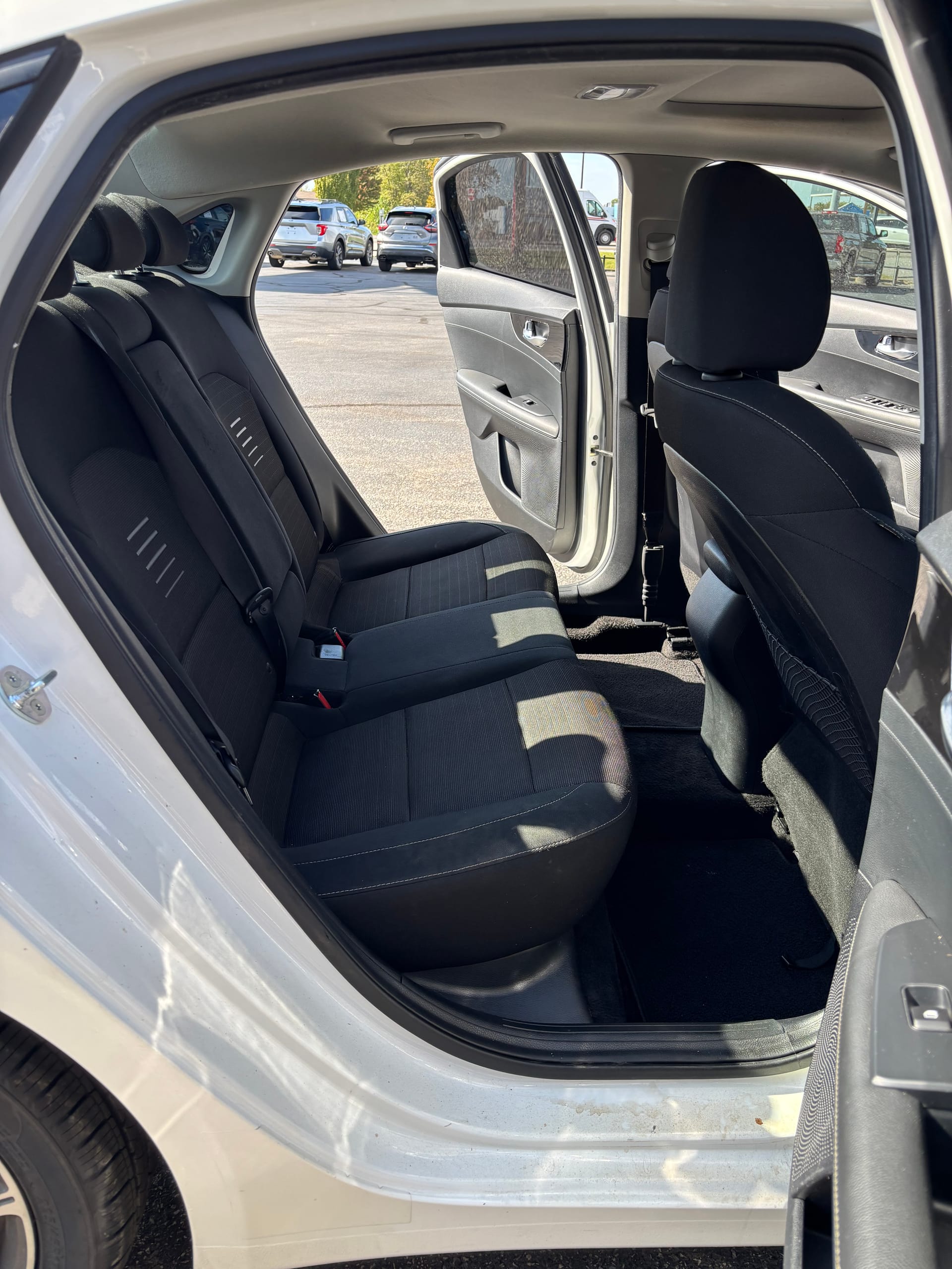 2019 KIA FORTE - Gallery Image