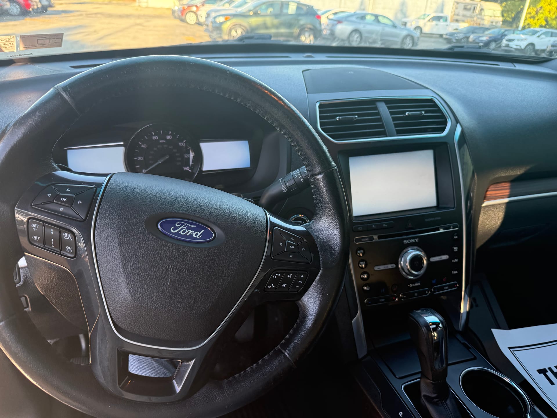 2016 FORD EXPLORER - Gallery Image