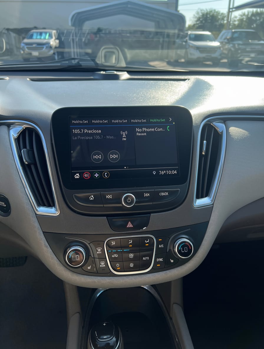 2019 CHEVROLET MALIBU - Gallery Image