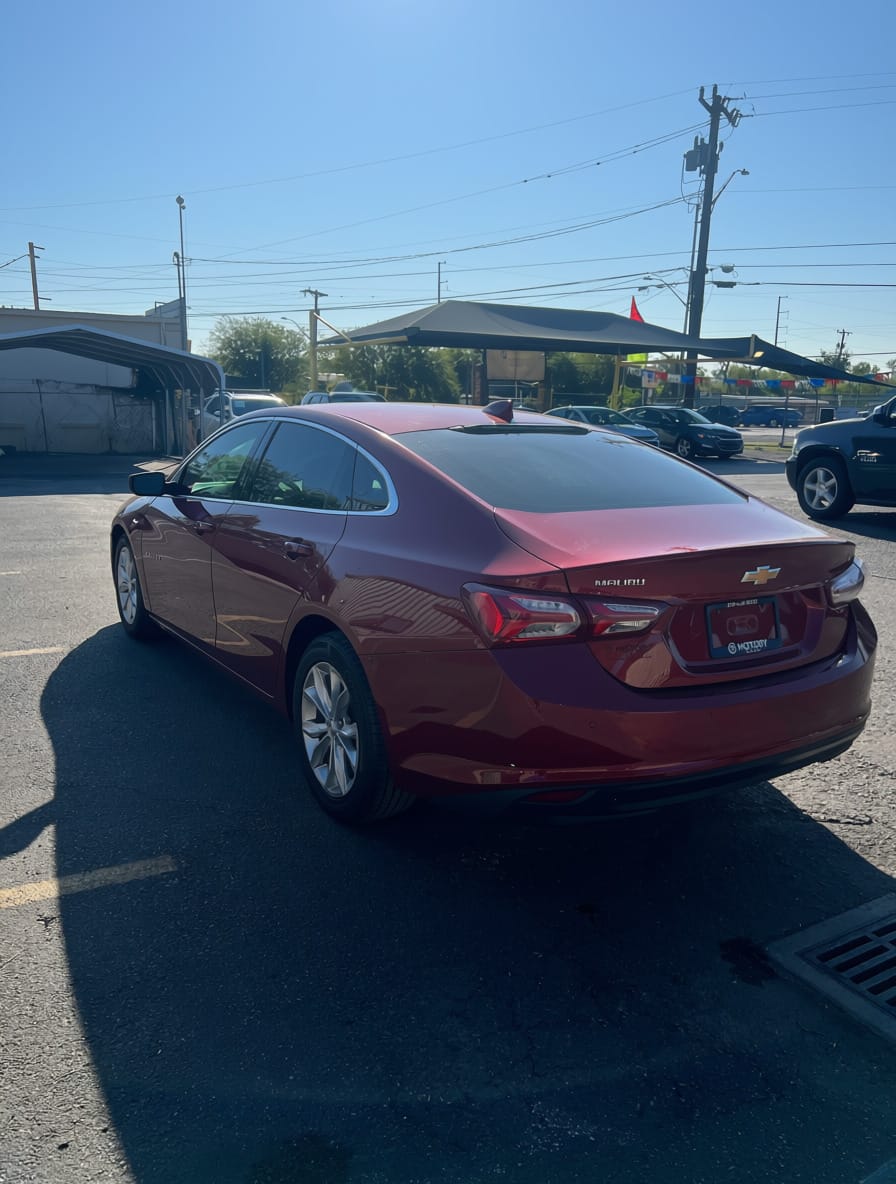 2019 CHEVROLET MALIBU - Gallery Image