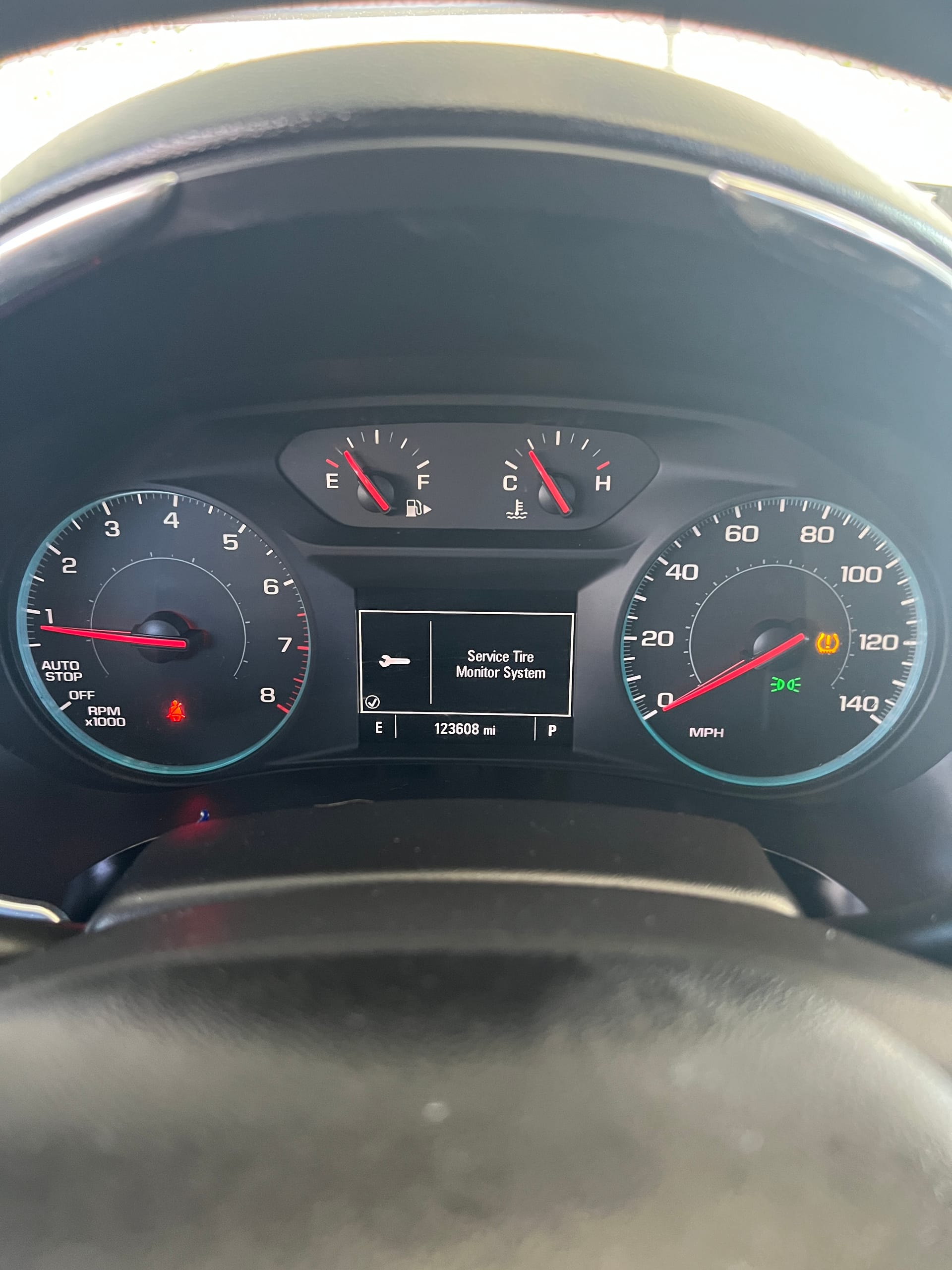 2019 CHEVROLET MALIBU - Gallery Image