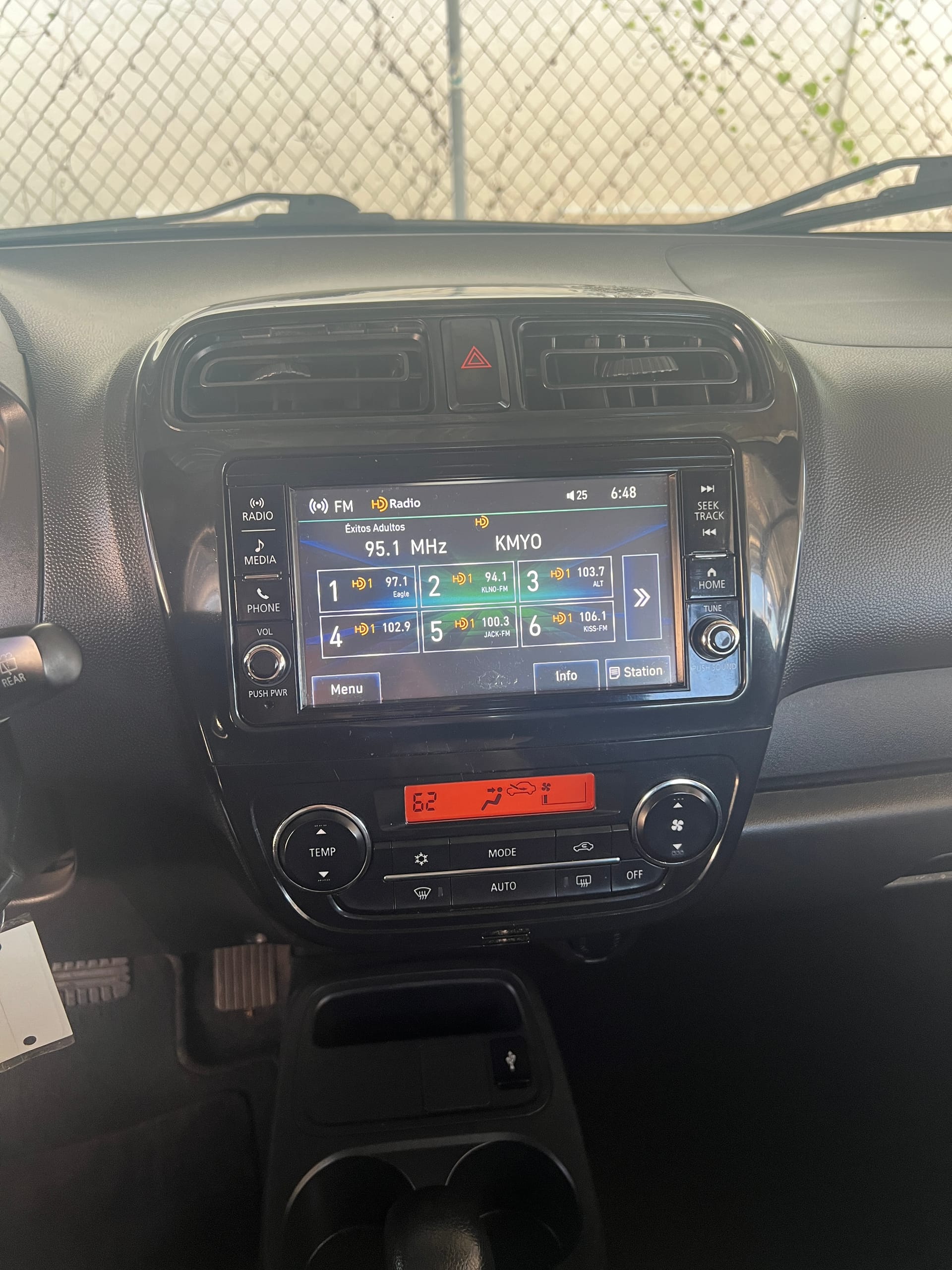 2020 MITSUBISHI MIRAGE - Gallery Image