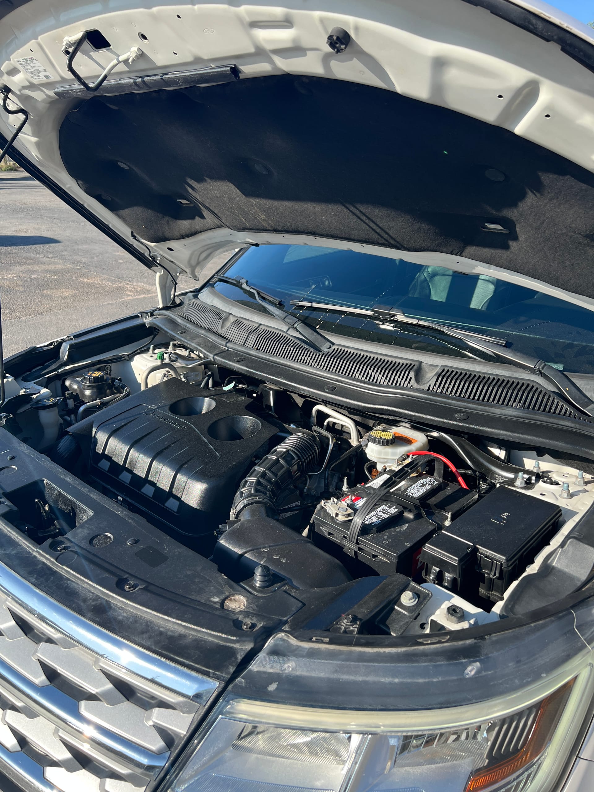 2018 FORD EXPLORER - Gallery Image