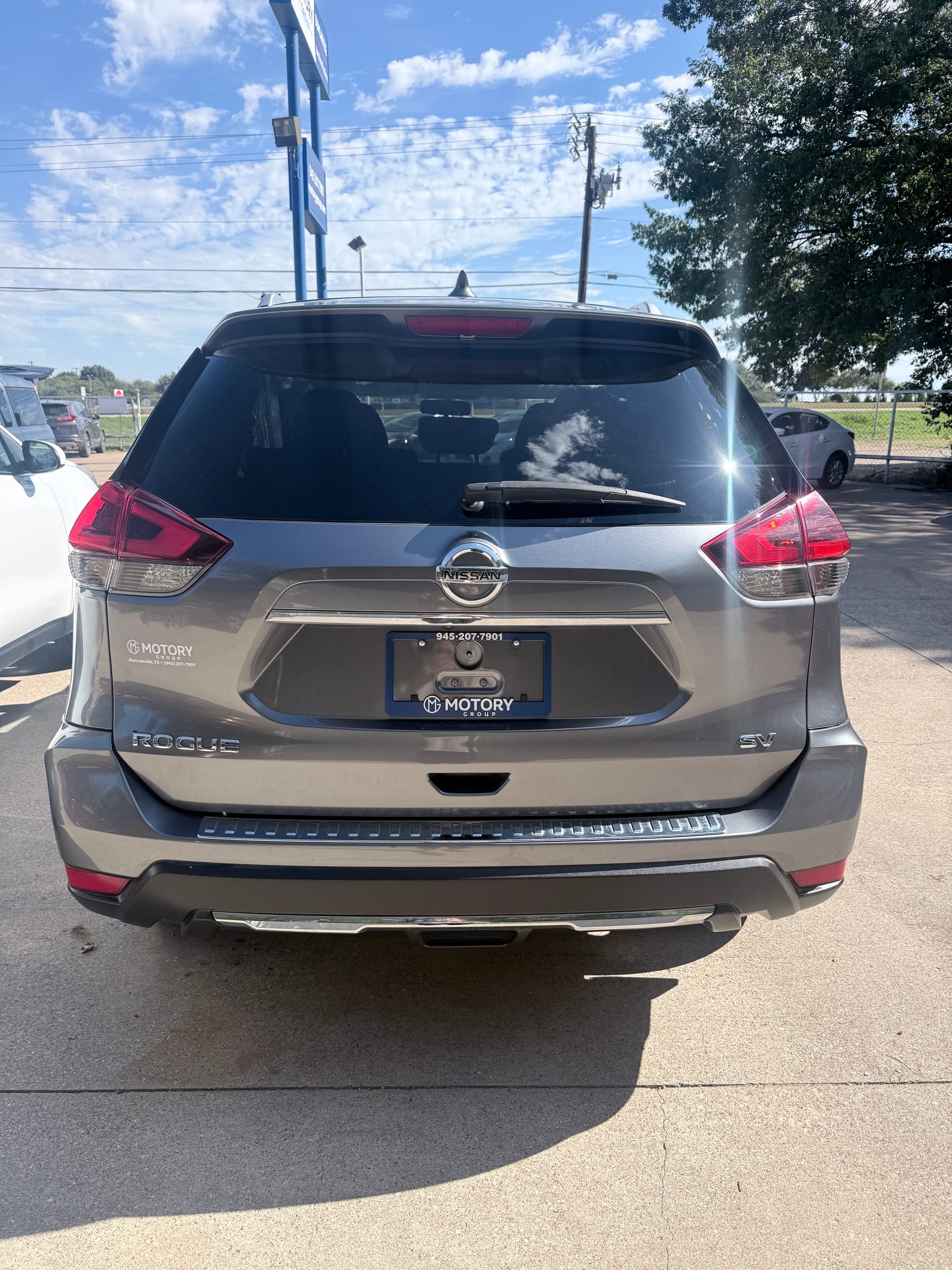 2018 NISSAN ROGUE - Gallery Image