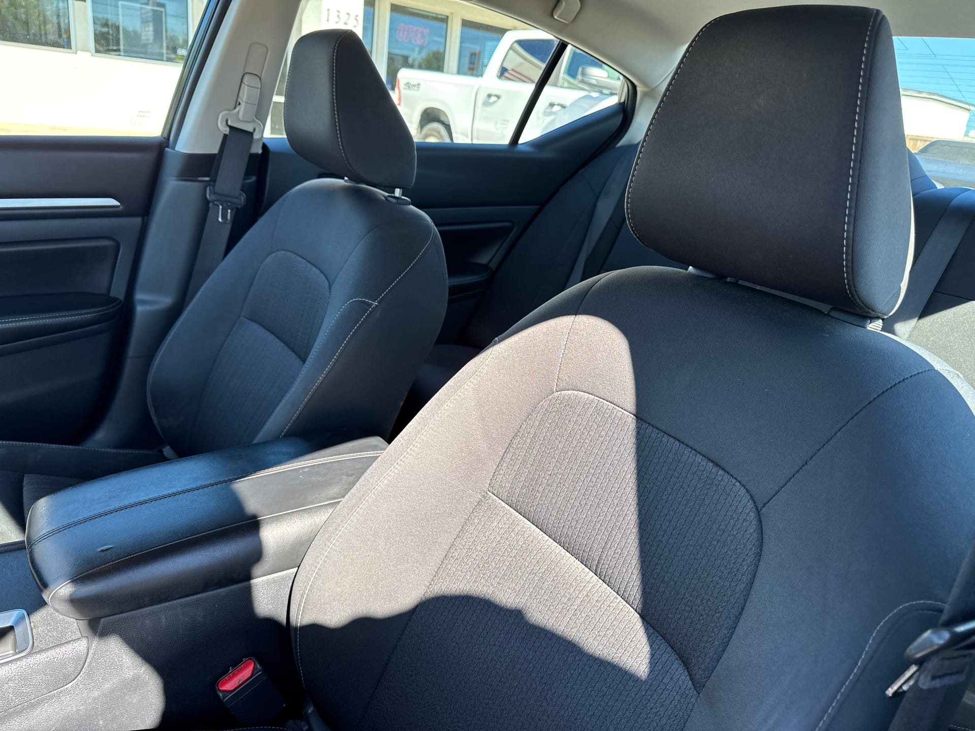 2022 NISSAN ALTIMA - Gallery Image