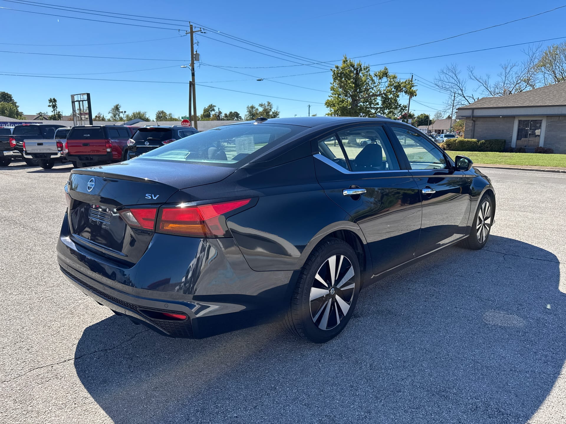 2022 NISSAN ALTIMA - Gallery Image