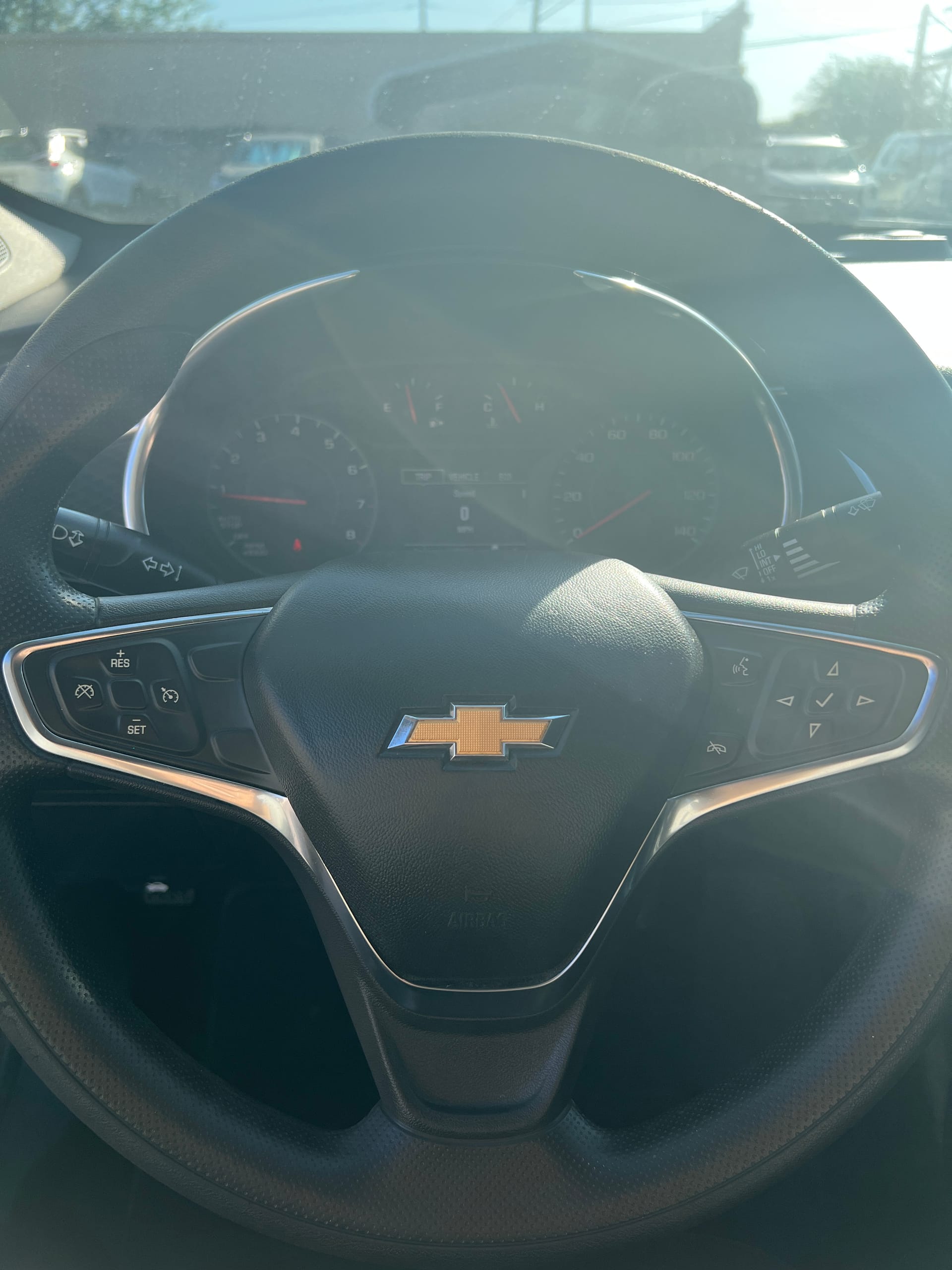 2021 CHEVROLET MALIBU - Gallery Image