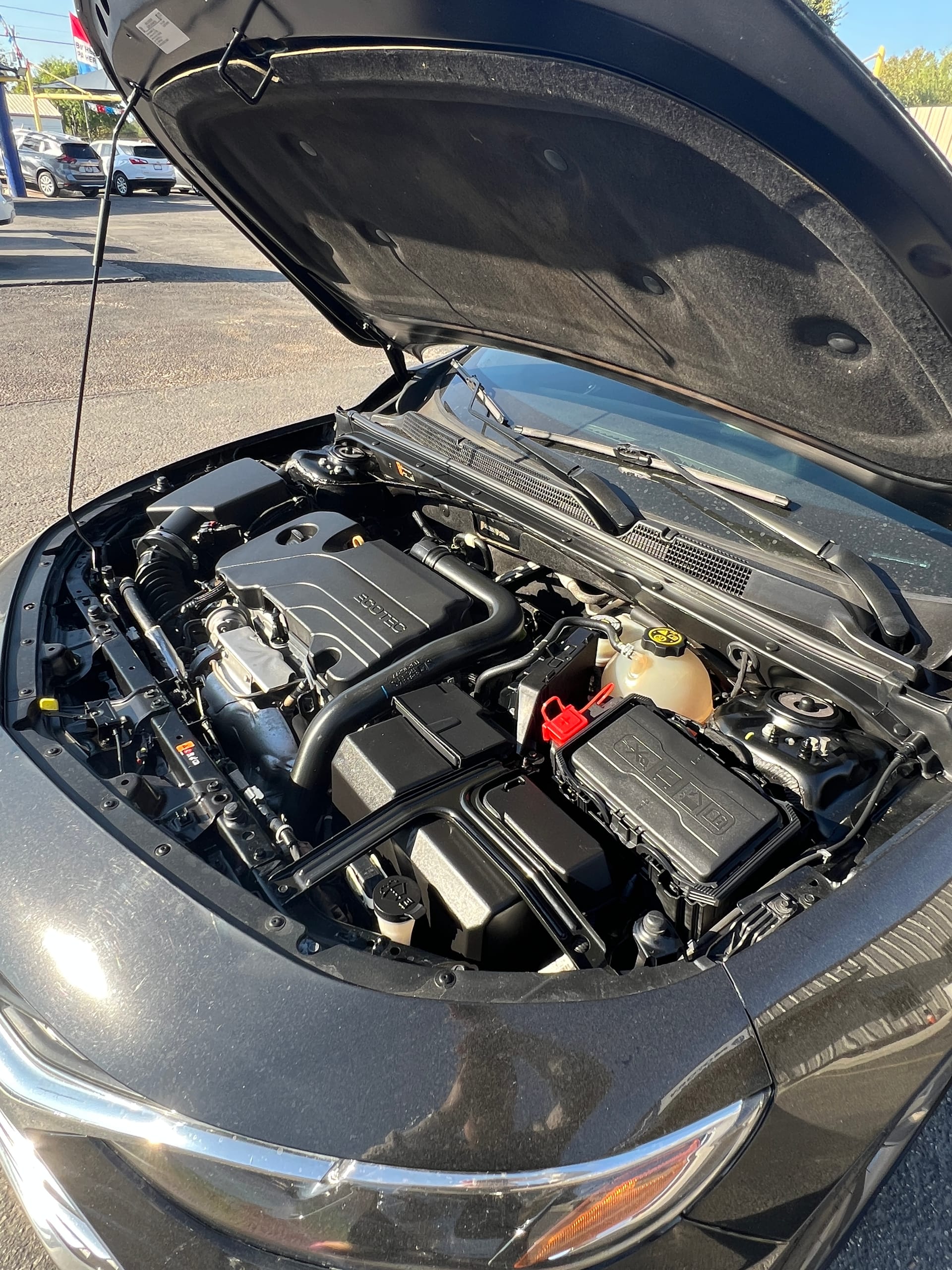 2021 CHEVROLET MALIBU - Gallery Image