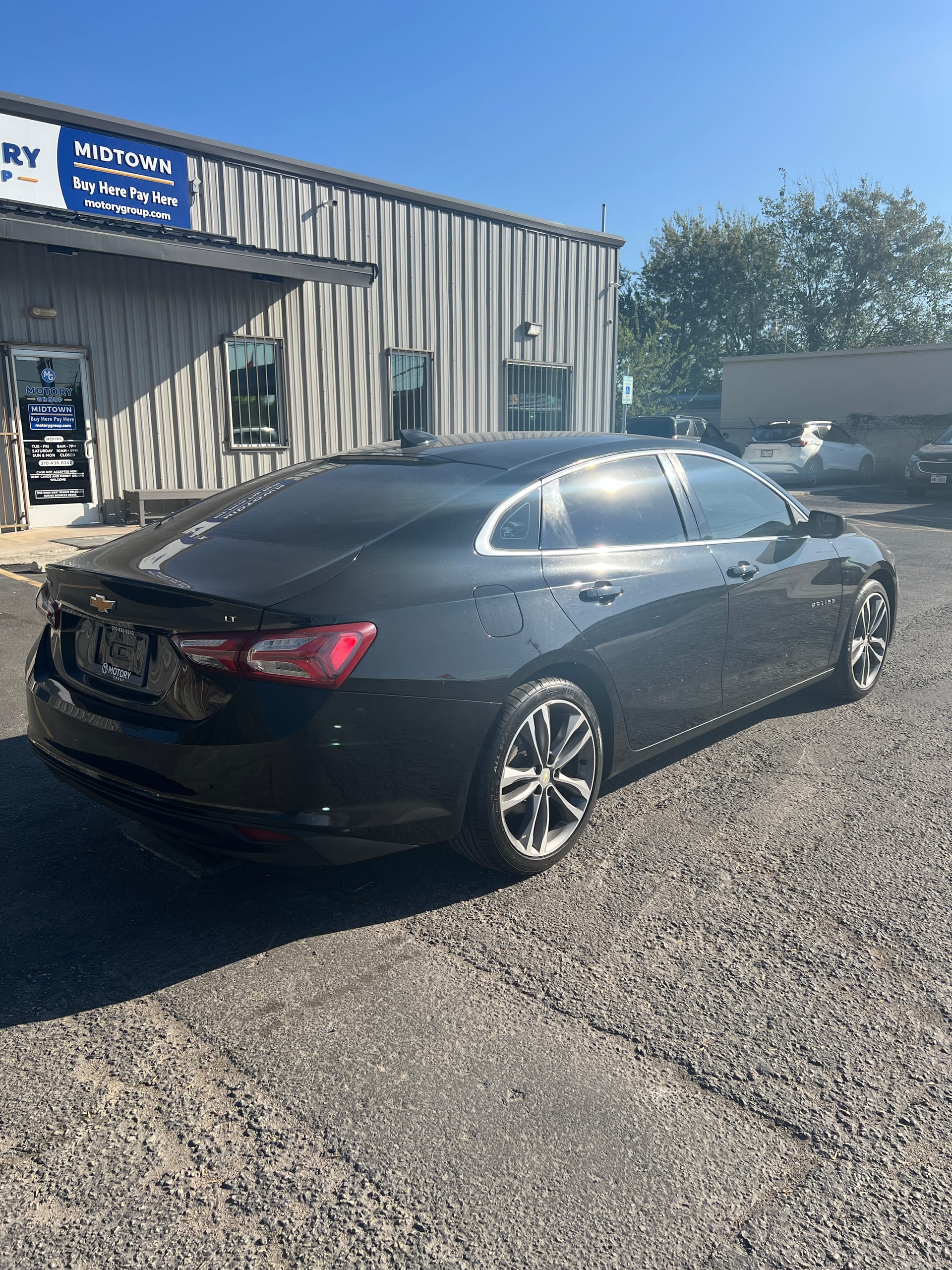 2021 CHEVROLET MALIBU - Gallery Image