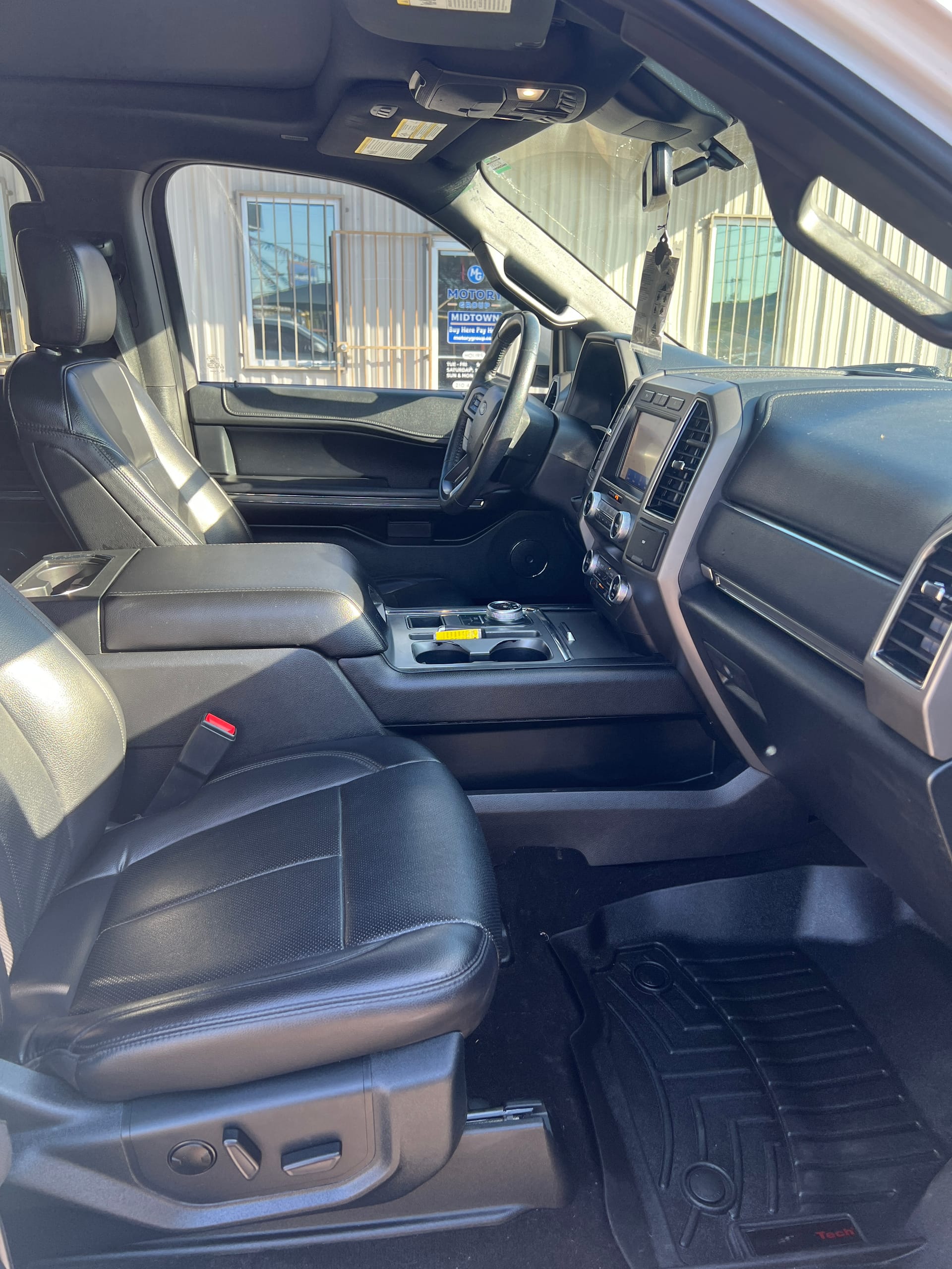 2020 FORD EXPEDITION - Gallery Image