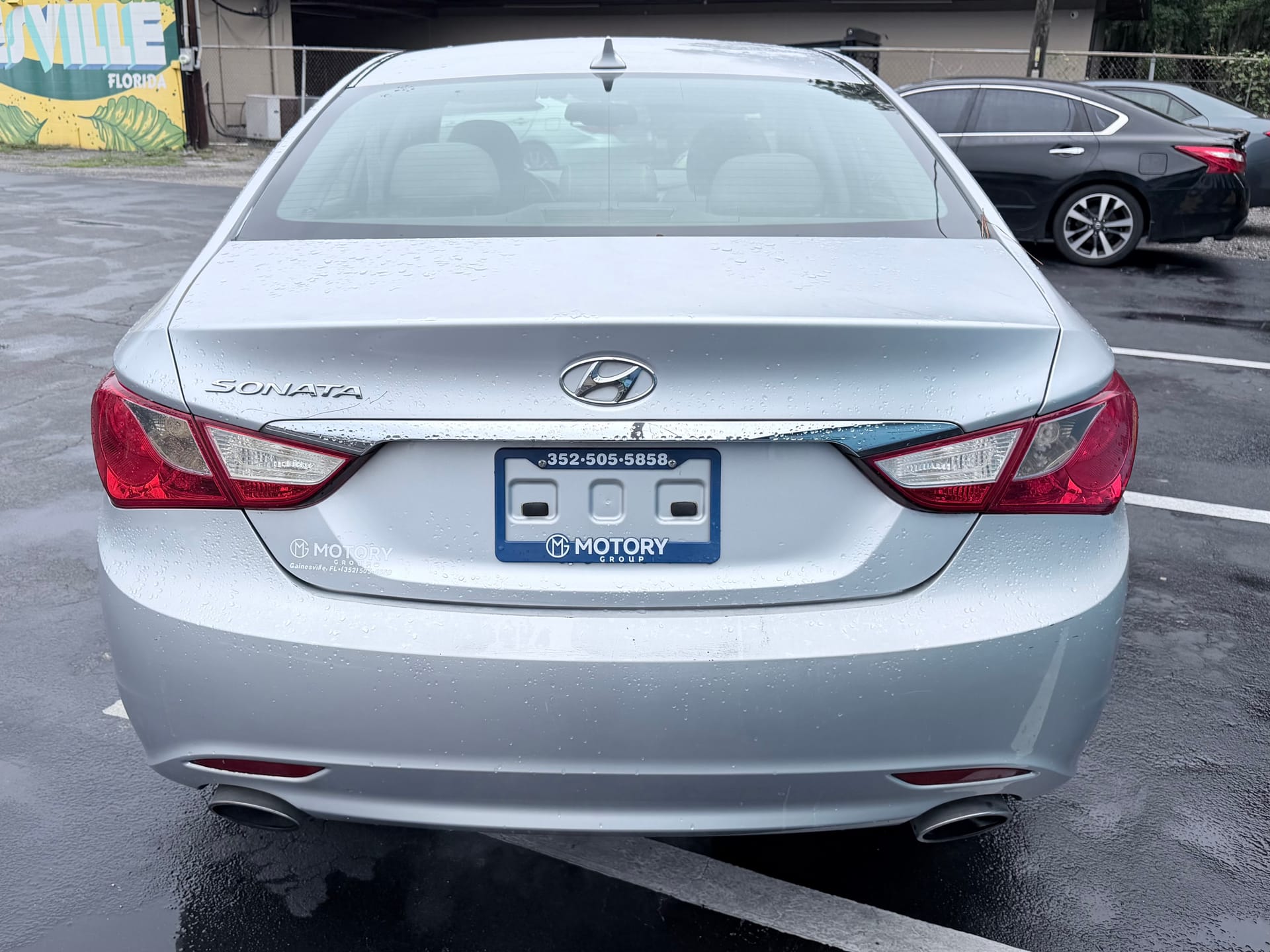 2013 HYUNDAI SONATA - Gallery Image