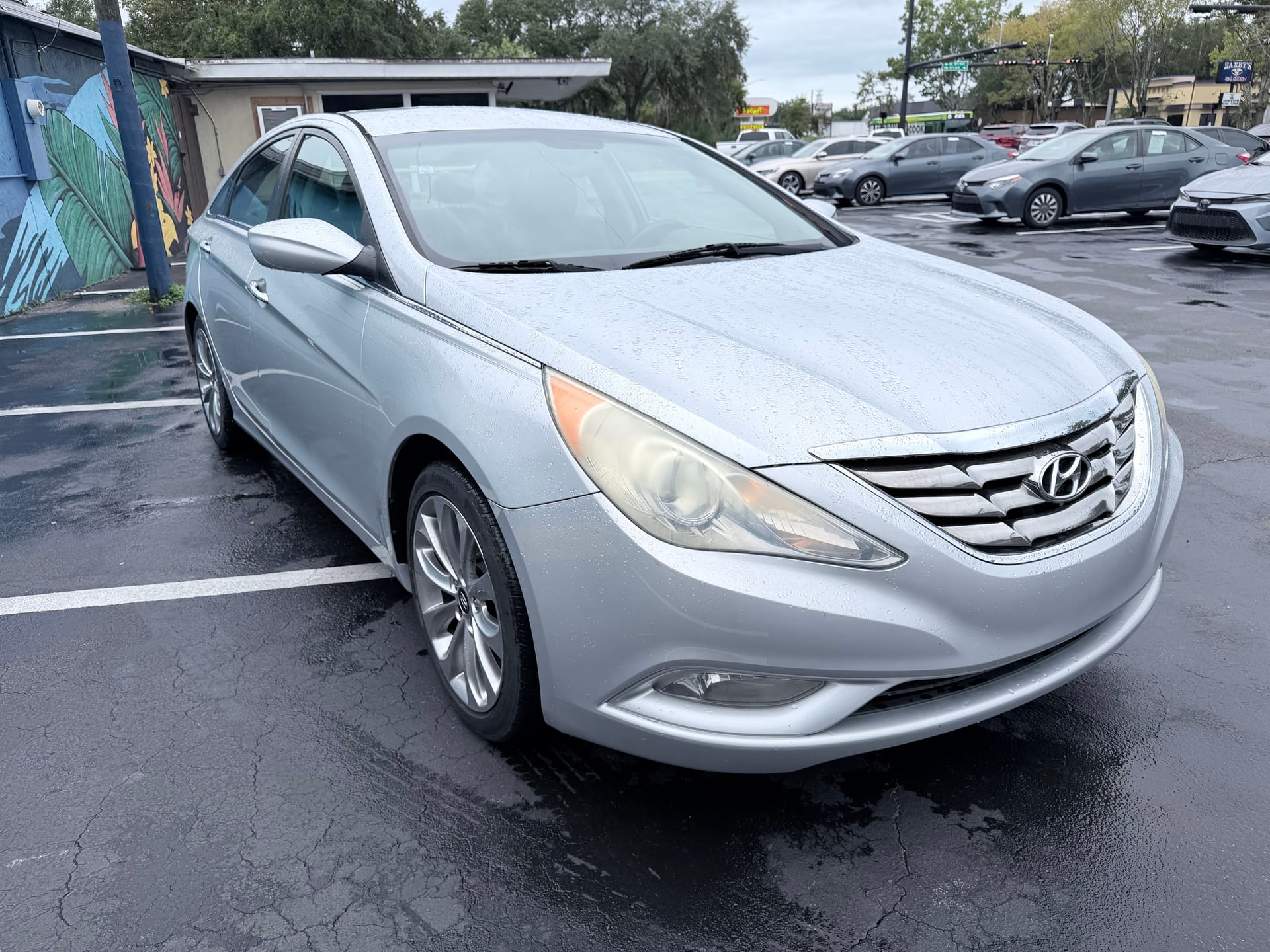 2013 HYUNDAI SONATA - Gallery Image