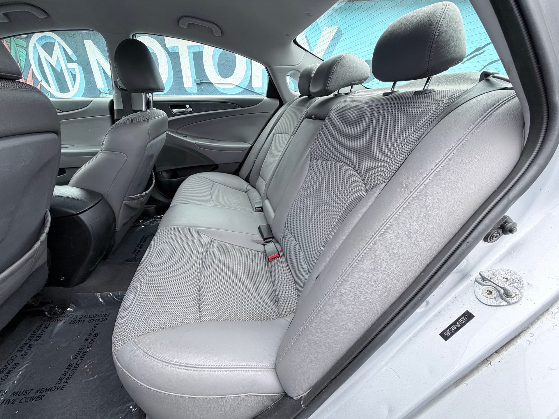 2013 HYUNDAI SONATA - Gallery Image